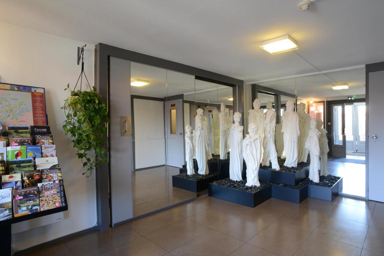 ホテル キリャード ディジョン エスト ケティニ Quétigny エクステリア 写真
